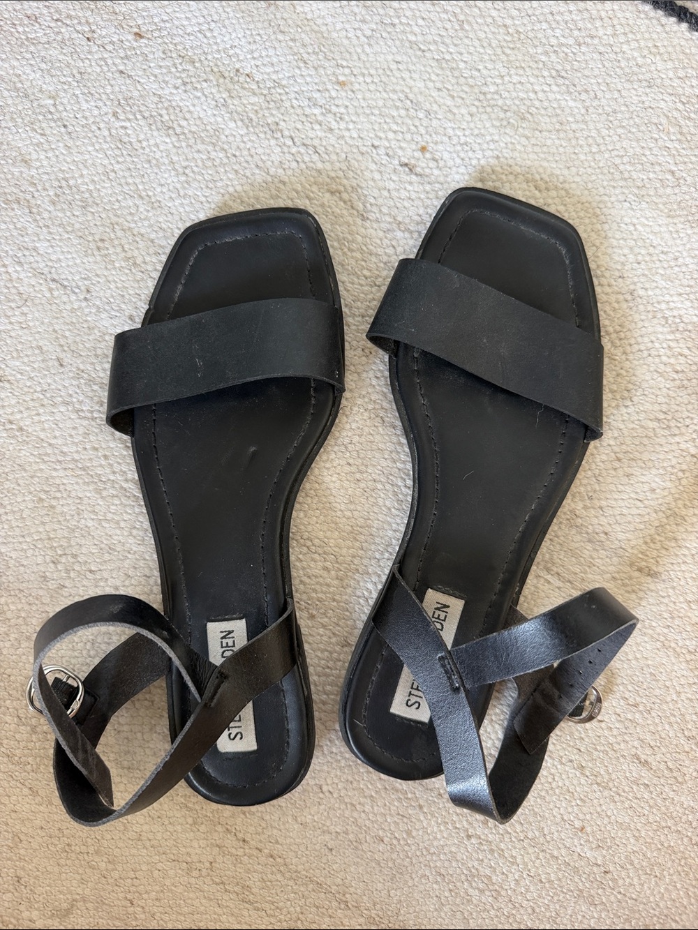 Steve Madden Black Square-Toe Strappy Sandals